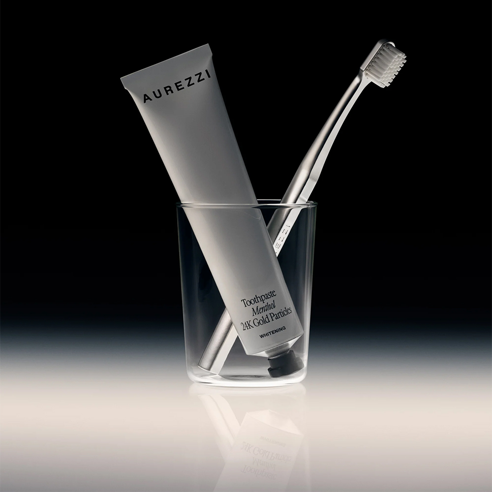 Aurezzi Menthol Mentol Aromalı 24K Altın Parçacıkları Beyazlatıcı Diş Macunu